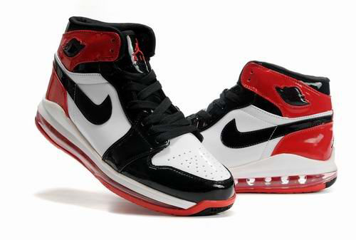 Jordan 1 Retro Diamond Black White Red