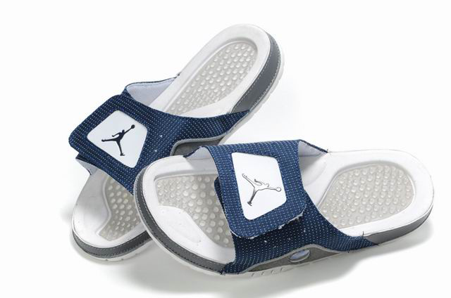 Air Jordan 13 Slipper White Blue