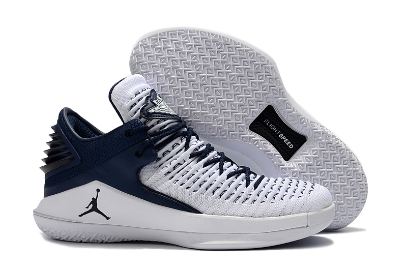 Air Jordan 32 White Deep Blue Shoes