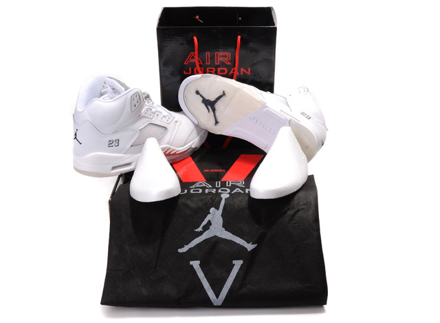Air Jordan 5 Hardcover Box All White