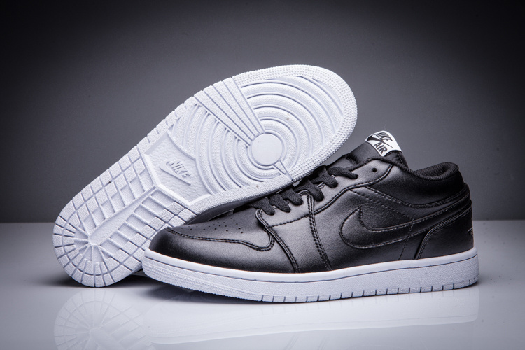 New Air Jordan 1 Low Black White Shoes - Click Image to Close