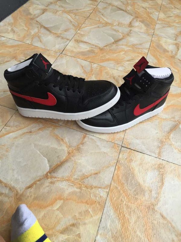 New Jordan 1 Retro Black Red Swoosh Logo Shoes