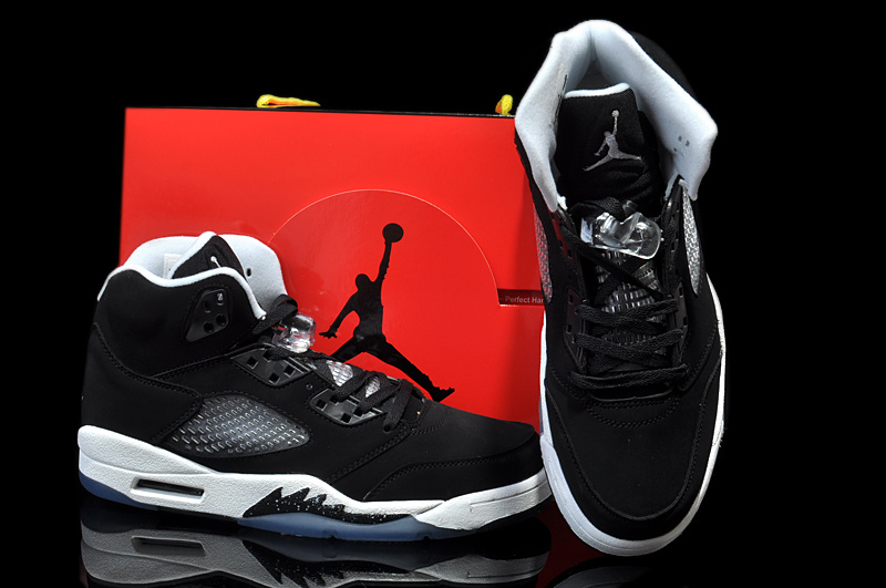 New Arrival Jordan 5 Hardback Edition Black White Shoes - Click Image to Close