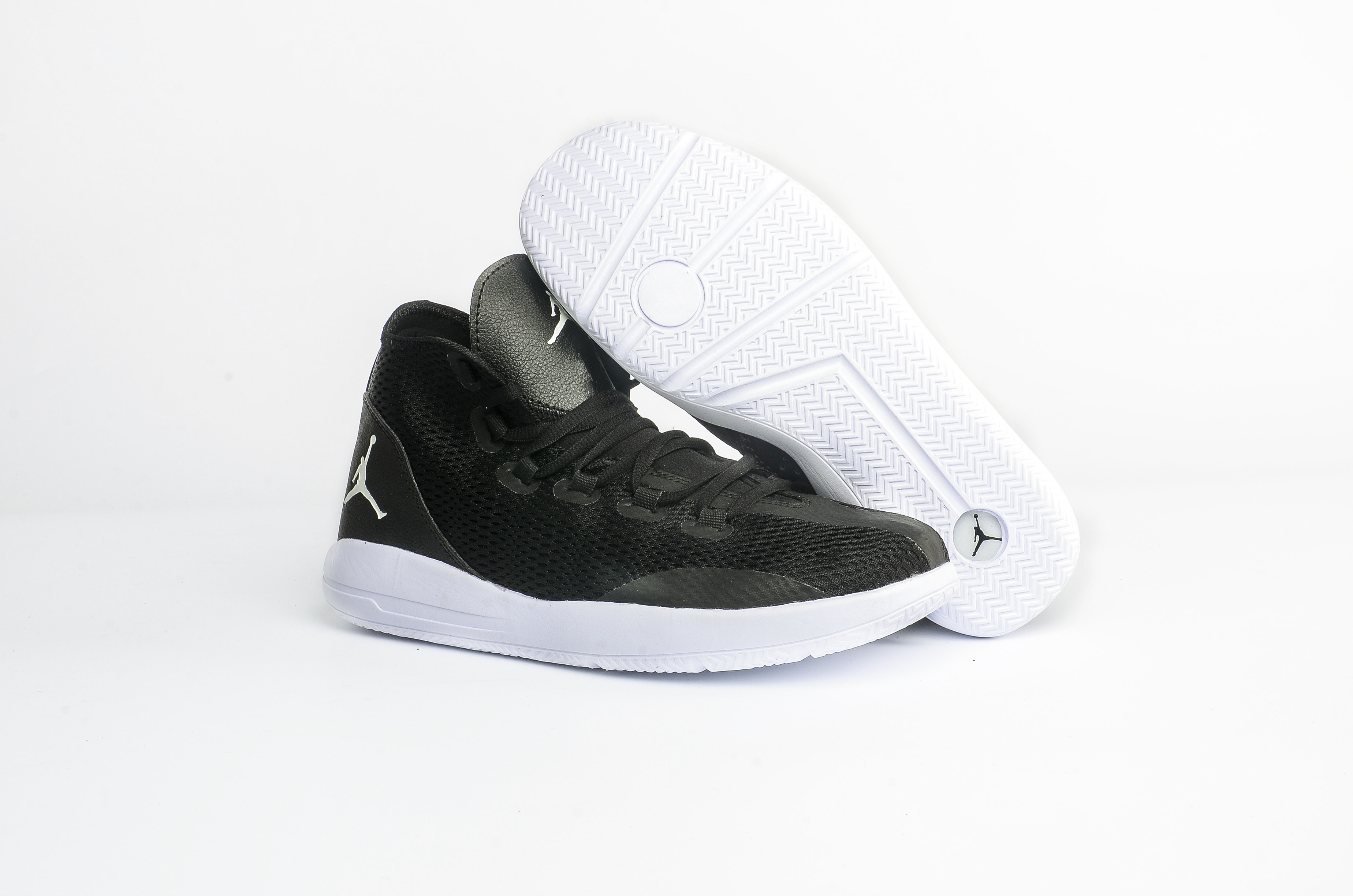 Original Air Jordan 11 Black White Running Shoes