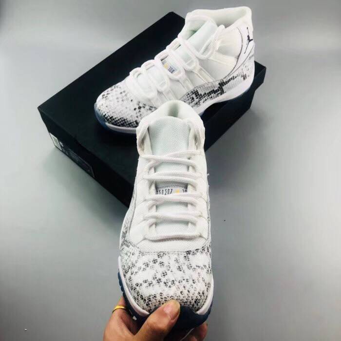 Original Air Jordan 11 Snake Skin Texture Shoes