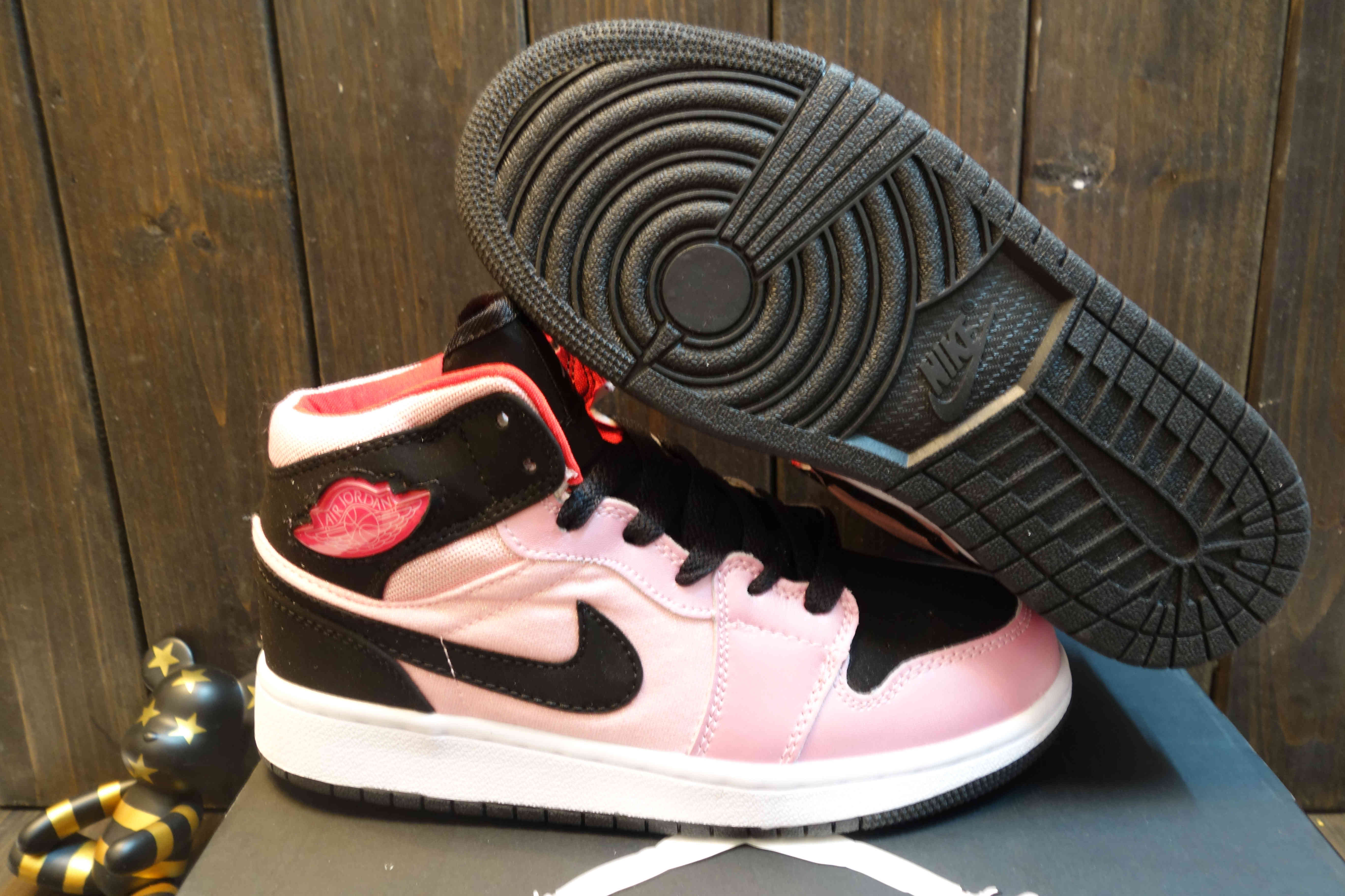 Women Air Jordan 1 high Black Pink Shoes - Click Image to Close