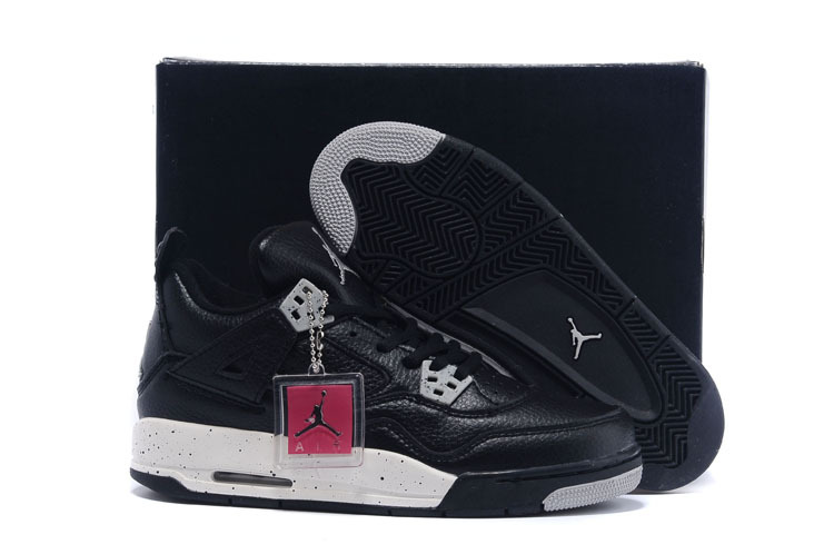 Women Jordan Retro 4 Oreo Shoes - Click Image to Close