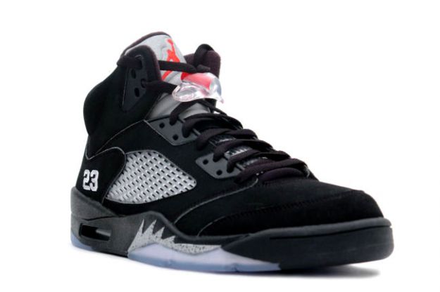 Jordan 5 Retro black metallic silver shoes